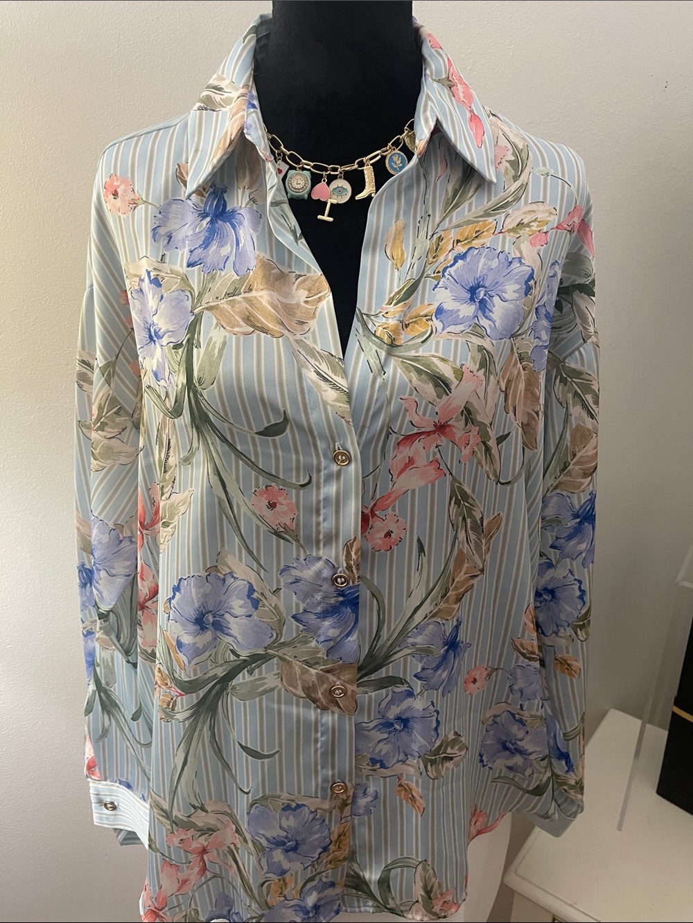 Zara Floral Striped Multi-Color Button-Up Blouse